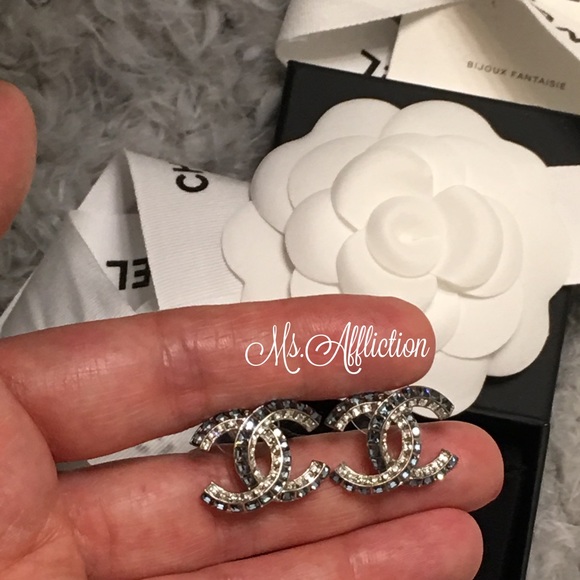 Sold Locally! CHANEL Authentic CC Crystal Earrings - Picture 8 of 8